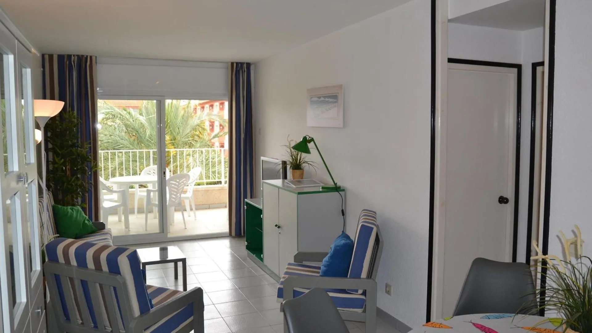 Apartamento En L'Estartit Con Piscina, Terraza Y A 5 Minutos De La Playa - Es-323-27 公寓